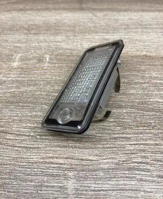 Audi A4 S4 B8 8K Number plate light AUDI8KNUMBERLIGHT