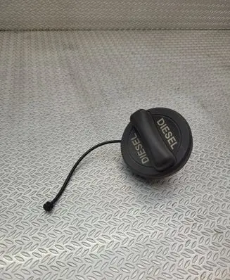 Mercedes-Benz CLA C118 X118 Fuel tank filler cap A0004704400