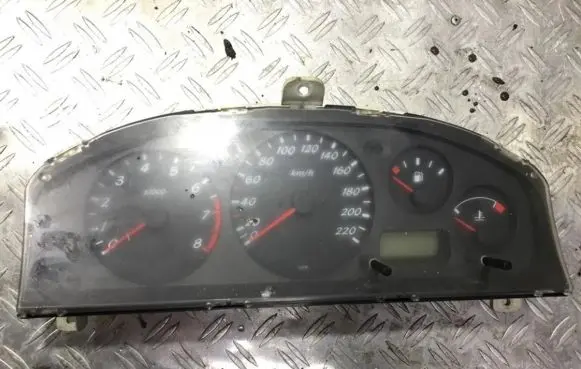 Nissan Almera N16 Speedometer (instrument cluster) bm470 0487113