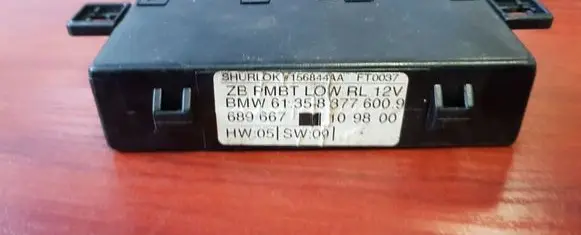 BMW 5 E39 Door control unit/module 8377600