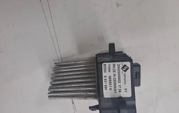 BMW 5 E39 Heater blower motor/fan resistor 6931680