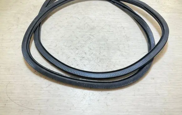 Mercedes-Benz GLE W167 Rubber seal rear door A1676972700