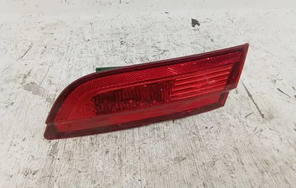 Jaguar XF X250 Tailgate rear/tail lights 8X2315K272CD 2NE238046