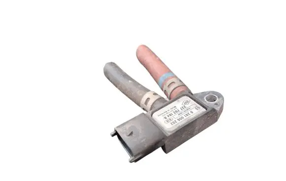 Renault Megane III Exhaust gas pressure sensor 227702184R 0281006252