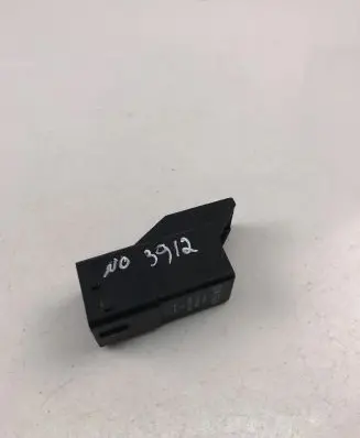 Volvo V40 Other relay 9666671780