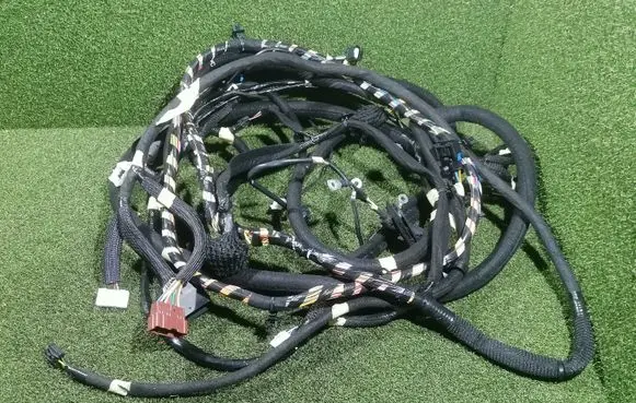 Renault Trafic III (X82) Other wiring loom 241647915R 242105053R 93452803