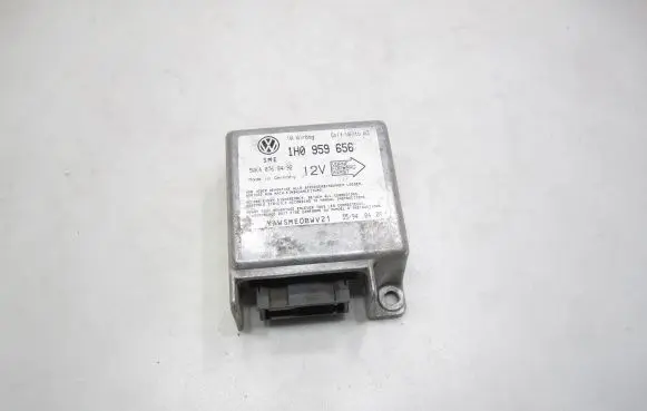 Volkswagen Golf III Airbag control unit/module 1H0959656 5WK40768492