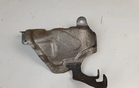 Mercedes-Benz E W212 Heat shield in engine bay A6511500175