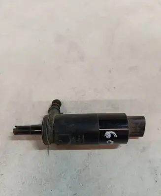 BMW 5 E60 E61 Headlight washer pump 67128377613