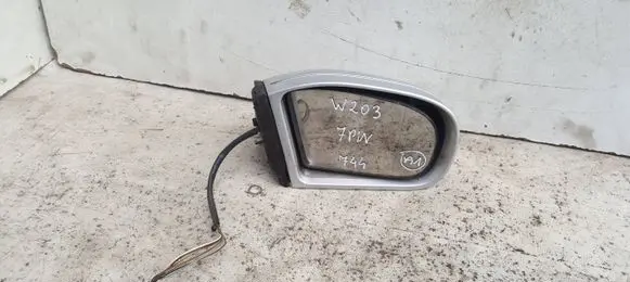 Mercedes-Benz C W203 Front door electric wing mirror
