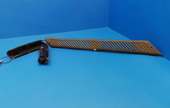 Volkswagen K70 (C) pillar trim 481819446 481819436