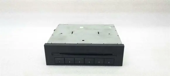 Mercedes-Benz E W211 CD/DVD changer A2118275542