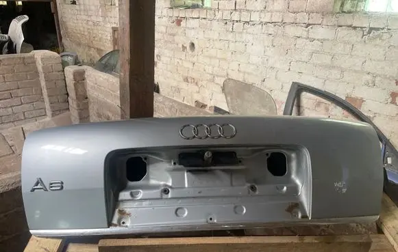 Audi A6 S6 C5 4B Tailgate/trunk/boot lid