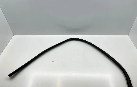 Mercedes-Benz W123 Engine compartment rubber