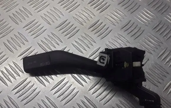 Volkswagen Golf IV Indicator stalk 1K0953513