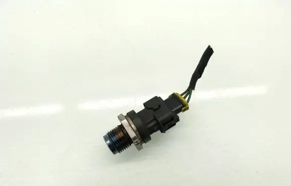 Hyundai Santa Fe Fuel pressure sensor 