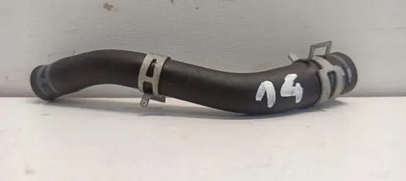 Suzuki Swift III Engine coolant pipe/hose