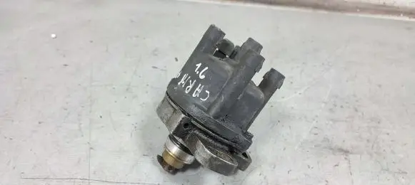 Toyota Carina A60 Spark distributor cap 229100-9100