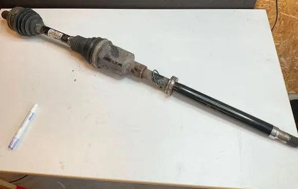 Mercedes-Benz GLC X253 C253 Front driveshaft A2533307900 A253330