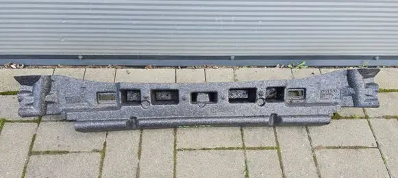 Volvo S90, V90 Front bumper foam support bar 31383241