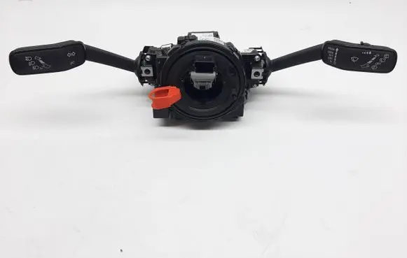 Volkswagen Golf VIII Headlight wiper switch 5Q1953569H