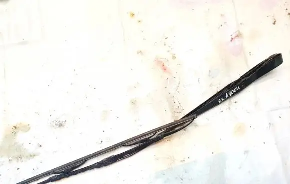 Volvo S60 Front wiper blade arm