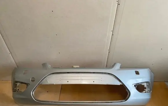Ford Focus Front bumper 8M5117757A