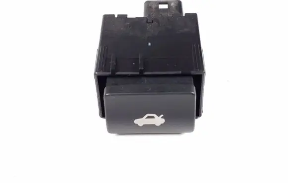 Lexus GS 250 350 300H 450H Tailgate opening switch 8484030250