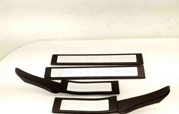 Jaguar XF X250 sill trim set (inner) 8X2313201AF 8X23F13245AG