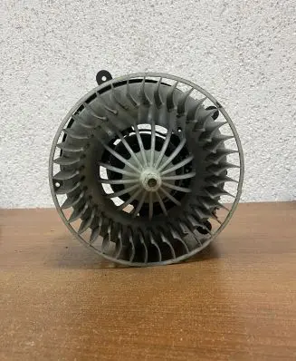 Mercedes-Benz CLK A208 C208 Air conditioning (A/C) fan (condenser) 76357 E871