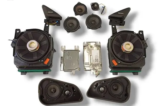 BMW Z4 g29 Audio system kit 2622468 65132622468 9226358