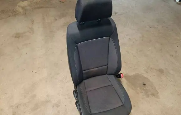 BMW 1 E81 E87 Front driver seat 