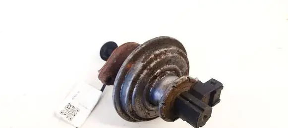 BMW 3 E90 E91 EGR valve 70068408