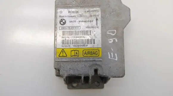 Peugeot 2008 II Airbag control unit/module 
