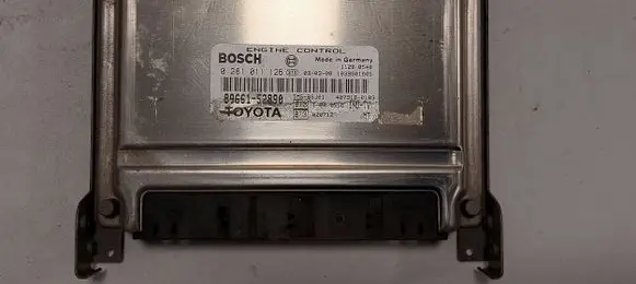 Toyota Yaris Engine control unit/module 8966152890 4079180103 0281011126