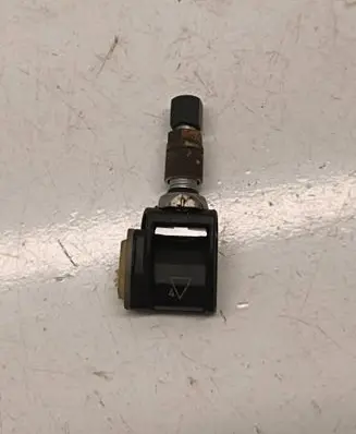 Chevrolet Camaro Tire pressure sensor 13598787 13540598 13589602