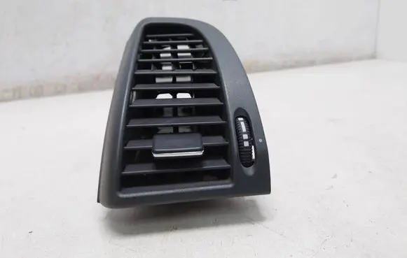 Mercedes-Benz Vito Viano W639 Dashboard side air vent grill/cover trim A6398300154 6398300154