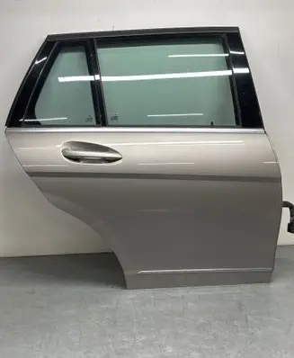 Mercedes-Benz C W204 Rear door