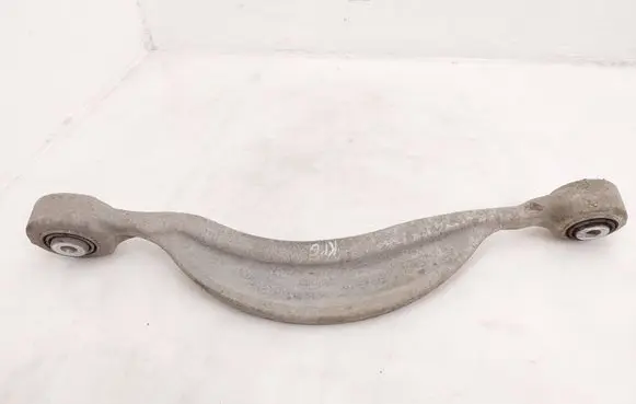 Rear control arm