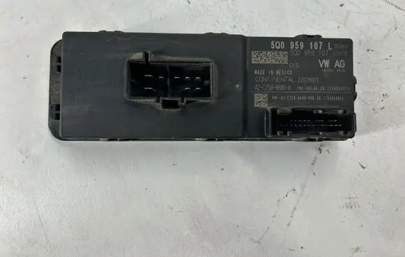 Volkswagen Tiguan Allspace Tailgate/trunk control unit/module 5Q0959107L 5Q0959107J A2C75886800