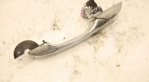Chrysler 300 - 300C Rear door exterior handle/bracket 