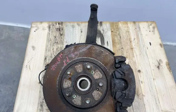 Honda Accord Front wheel hub spindle knuckle