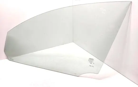 Volvo S40 Front door window glass four-door 43R001106 DOT57M53AS2 E000186