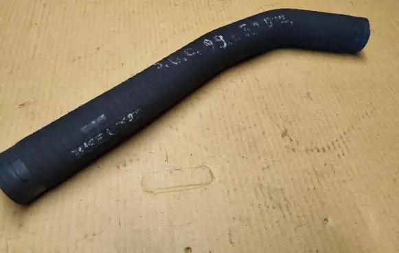 Jeep Grand Cherokee (WJ) Intercooler hose/pipe
