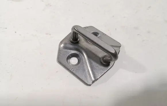 Ford C-MAX II Front door lock loop/hook striker AM5AA21982AA