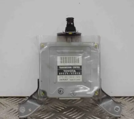 Toyota Prius (XW20) Gearbox control unit/module 8953547010