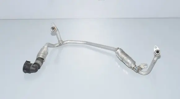 BMW 4 F32 F33 Engine coolant pipe/hose 7848505 11537848505