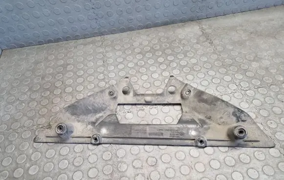 BMW i4 Center/middle under tray cover 9448016