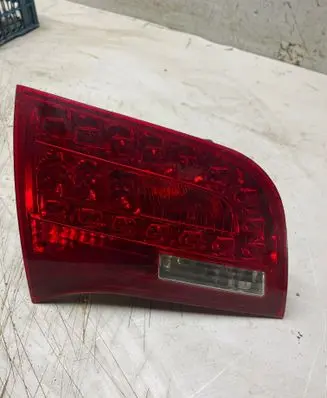 Audi A6 S6 C6 4F Tailgate rear/tail lights 