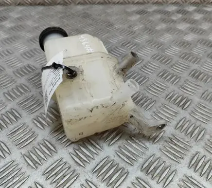 Toyota Prius+ (ZVW40) Coolant expansion tank/reservoir G92A047011